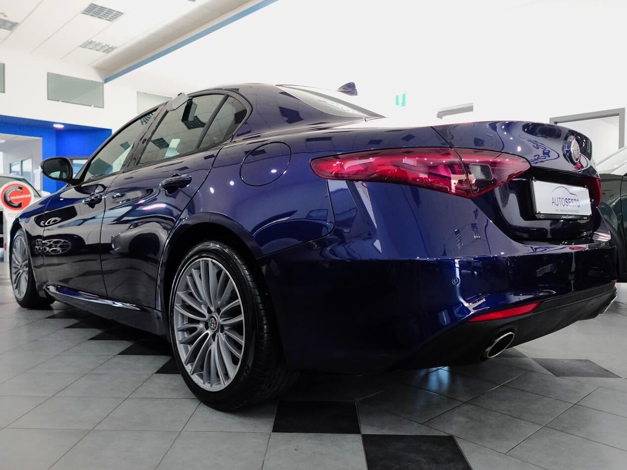 Alfa Romeo Giulia 2.2 MJT 180 CV AT8 SUPER
