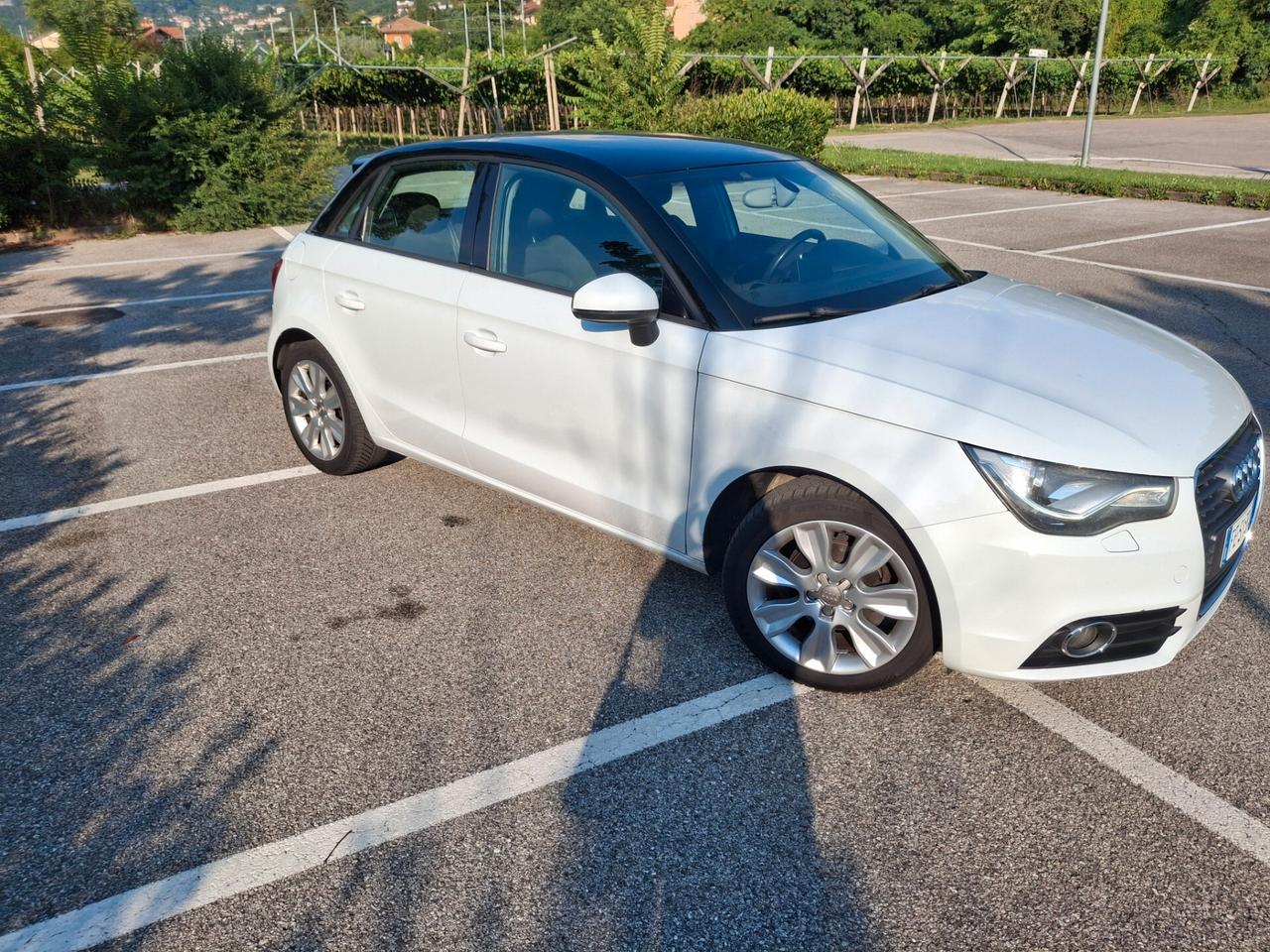 Audi A1 SPB 1.6 TDI Attraction
