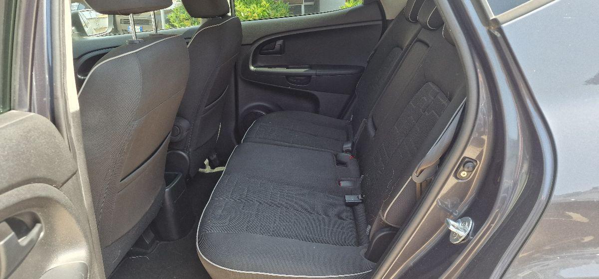 KIA Venga 1.4 CRDi 90CV WGT Fullsky
