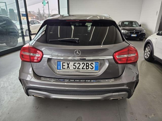 Mercedes-Benz GLA 250 GLA-X156 2014 Premium 4matic auto