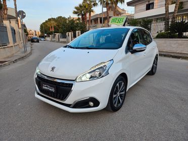 Peugeot 208 1.6 BlueHDi 100 CV Allure