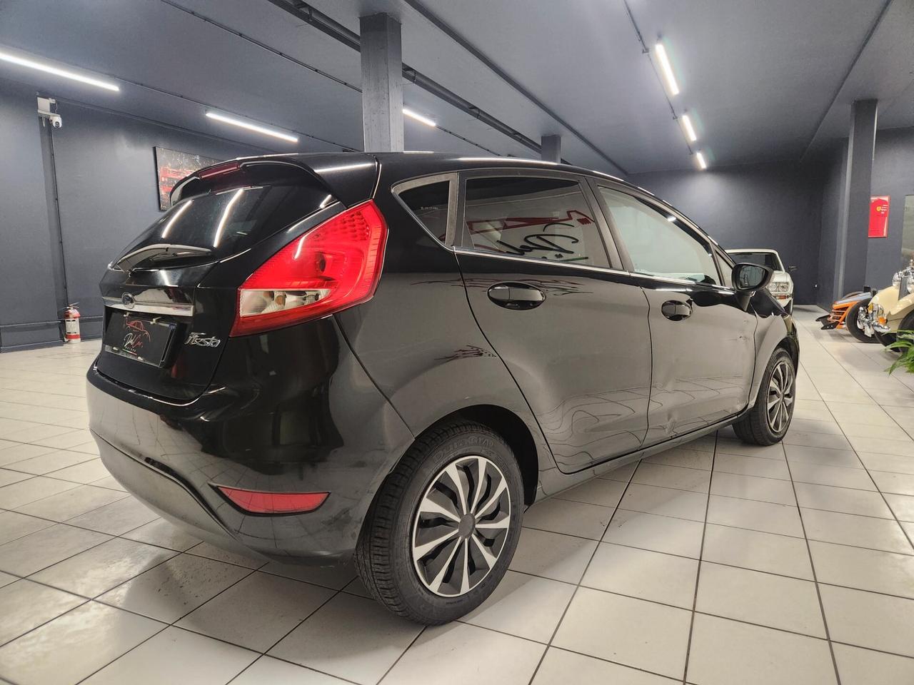 Ford Fiesta Fiesta+ 1.4 5 porte Bz.- GPL