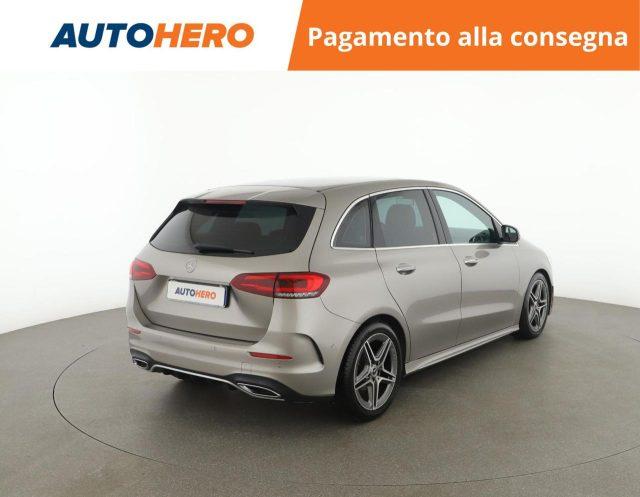 MERCEDES-BENZ B 180 Automatic Premium