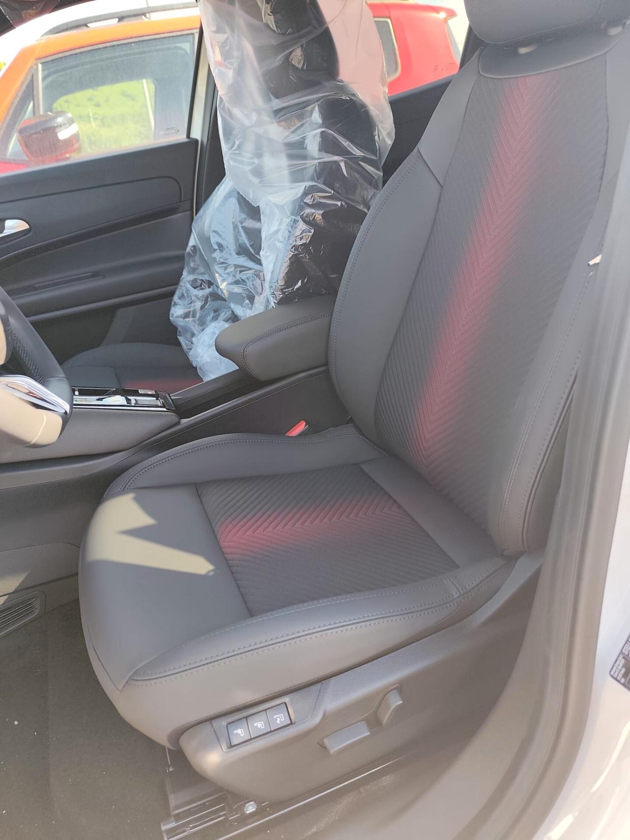 Alfa Romeo Junior 1.2 145 CV Hybrid eDCT6 Speciale