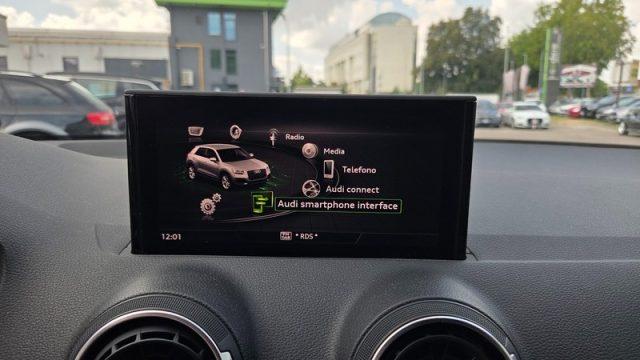 AUDI Q2 35 TFSI Admired PERMUTE