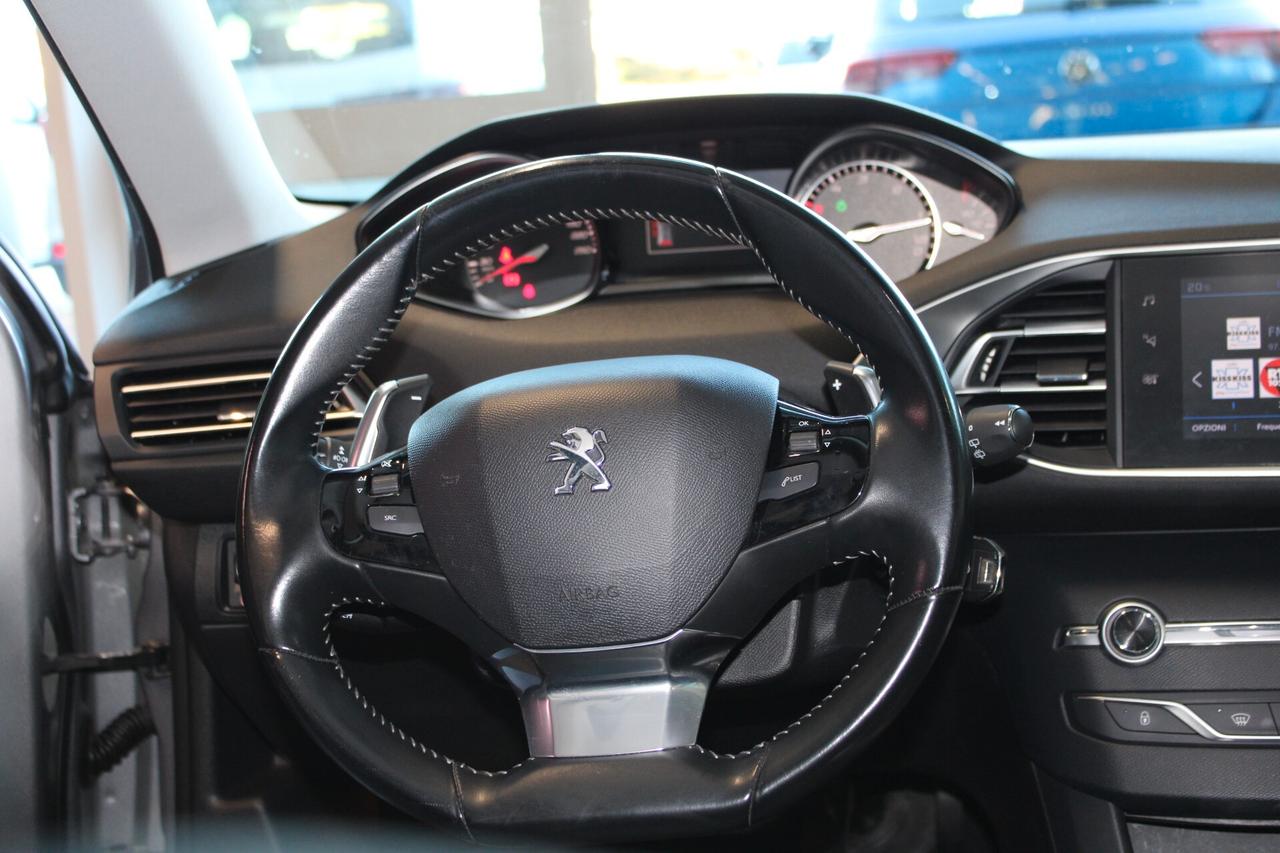 Peugeot 308 BlueHDi 100 S&S Active