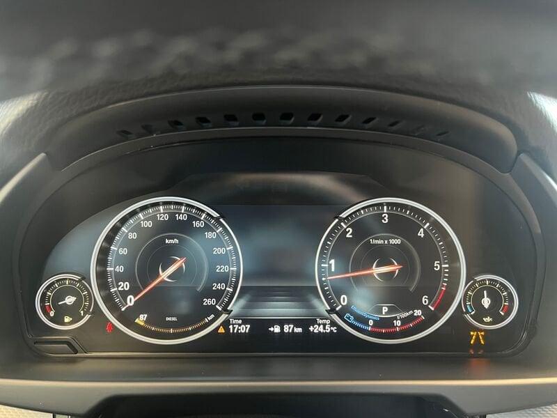 BMW X5 xdrive30d Experience 258cv auto