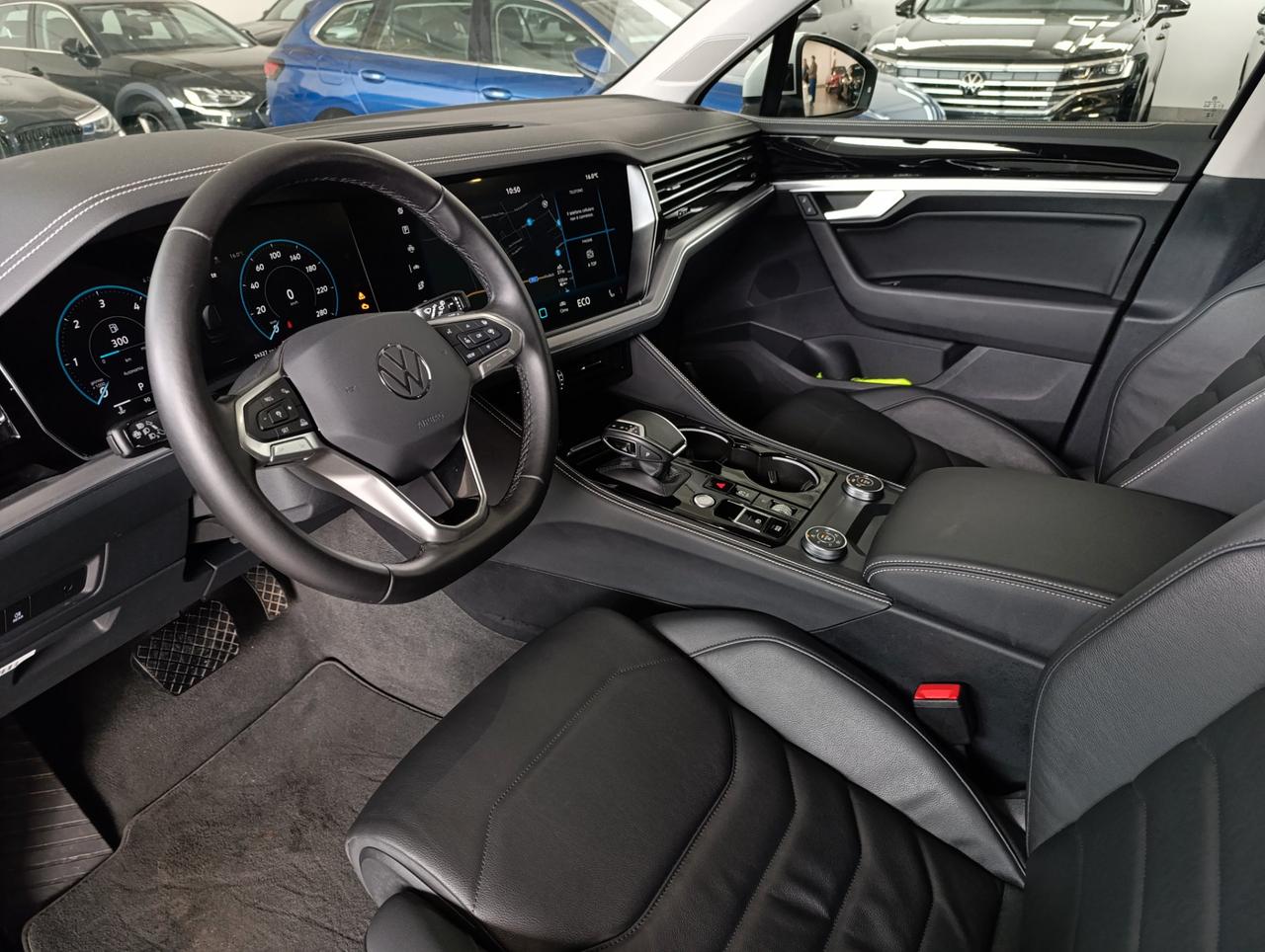 Volkswagen Touareg 3.0 V6 tdi scr 231cv auto