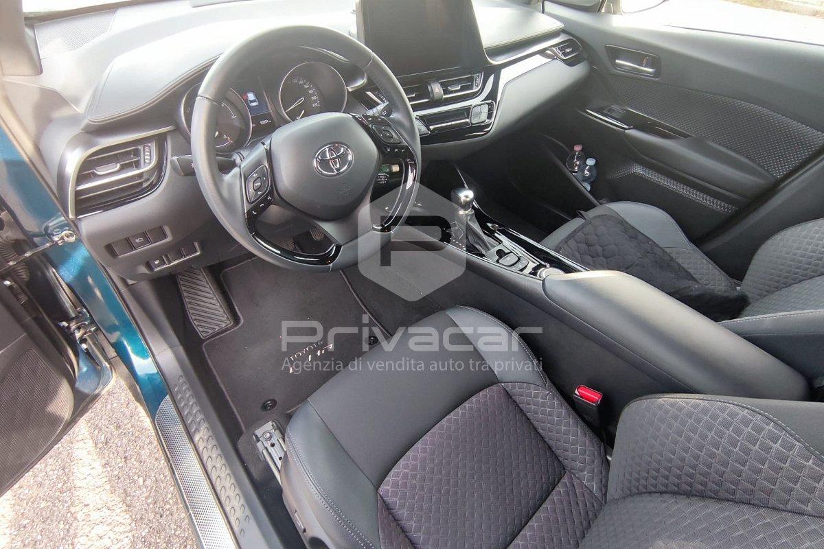 TOYOTA C-HR 1.8 Hybrid E-CVT Trend