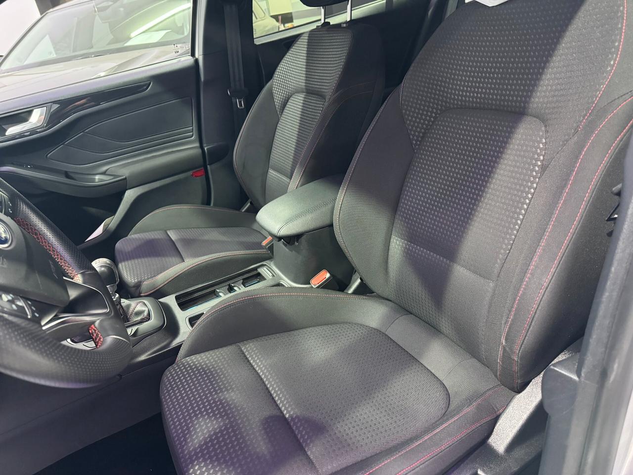 Ford Focus 1.5 EcoBlue 120 CV 5p. ST-Line