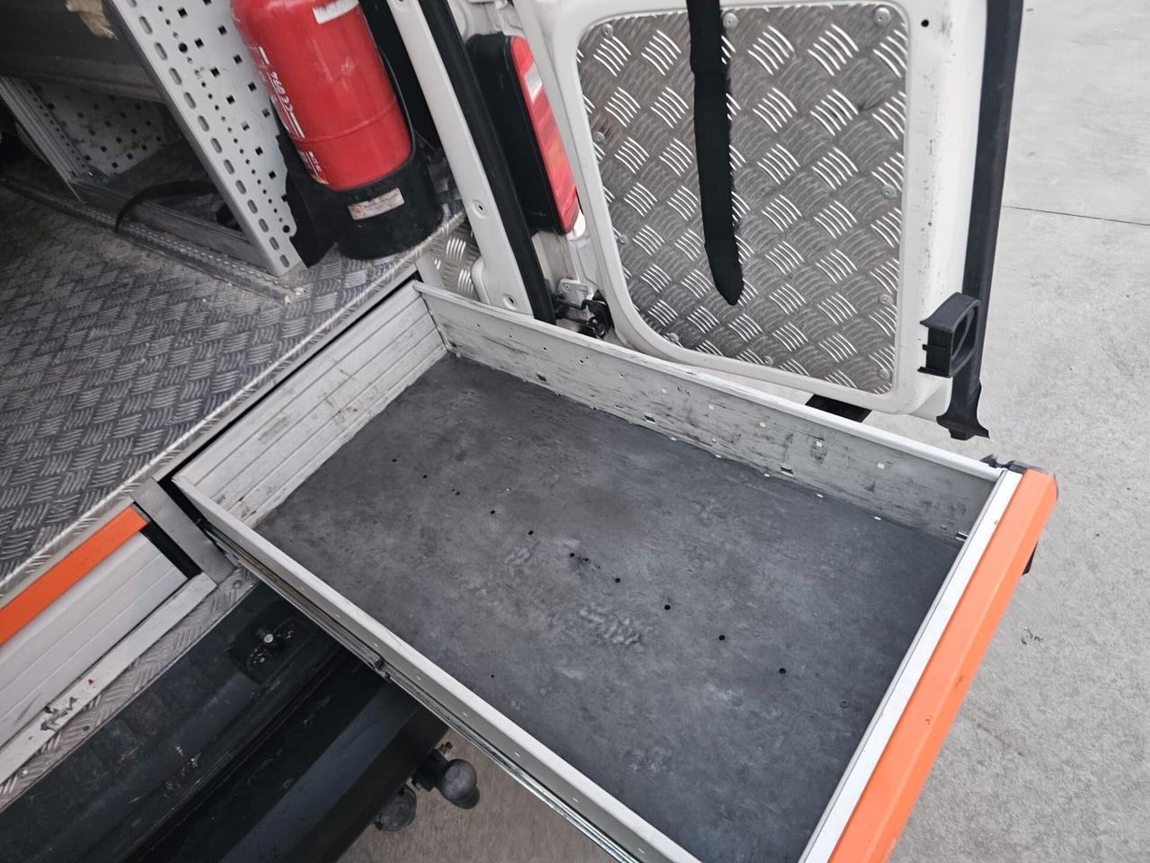 VOLKSWAGEN CADDY / 2015 / 4P / 2.0 TDI 122CV EURO6 4MOTION VAN