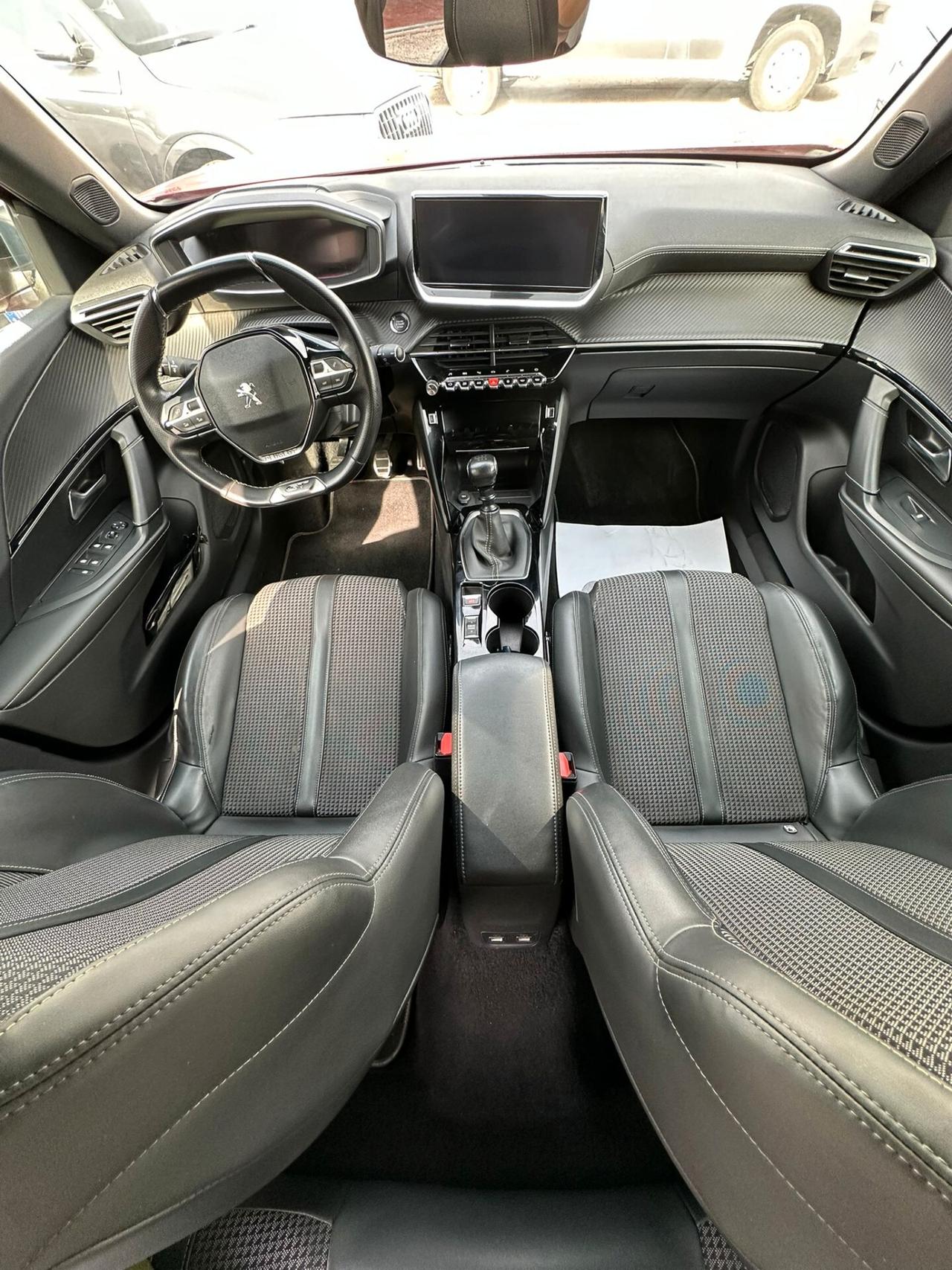 Peugeot 2008 GT Line 130cv Finanz. Senza Busta Paga