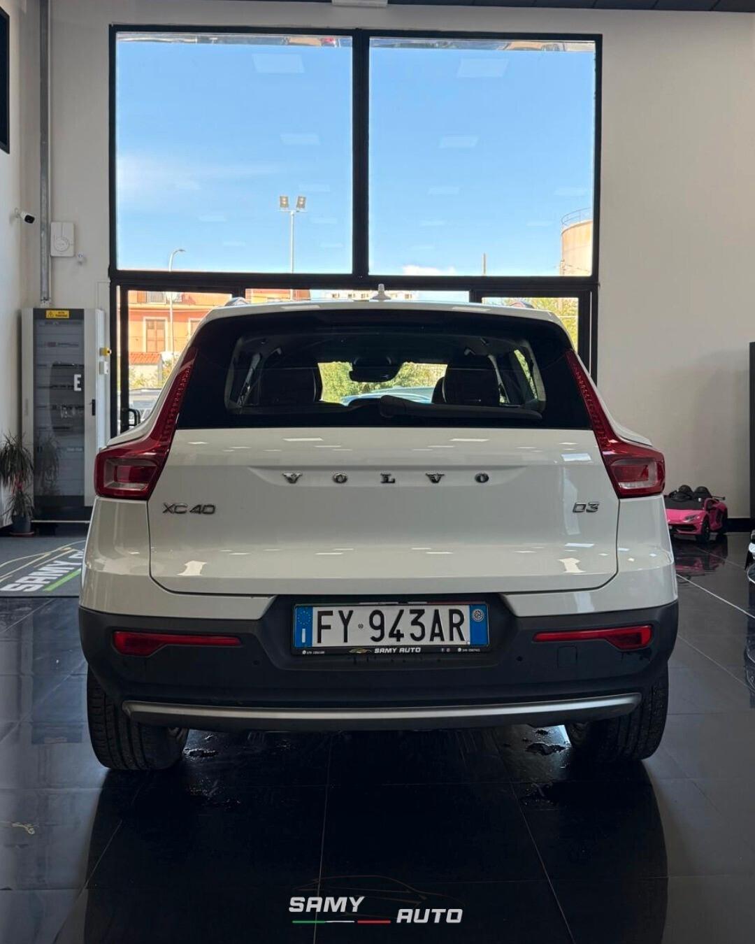 Volvo XC40 AWD