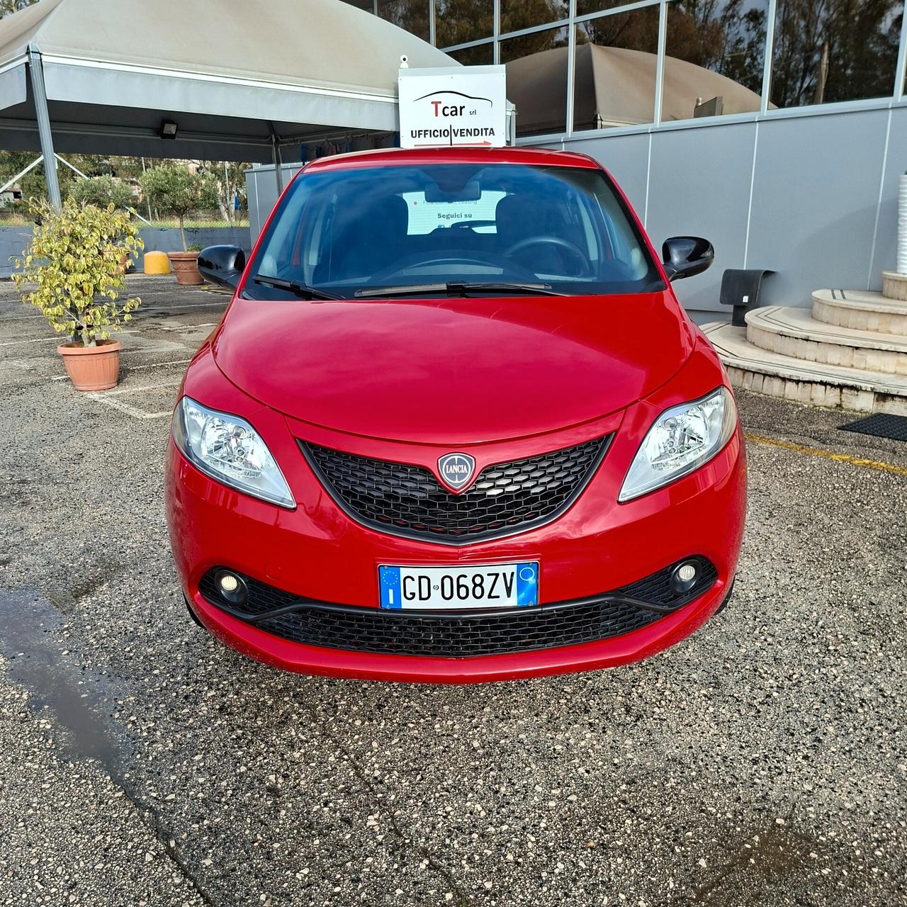 Lancia Ypsilon 1.0 Bz 70 Cv Hybrid Gold