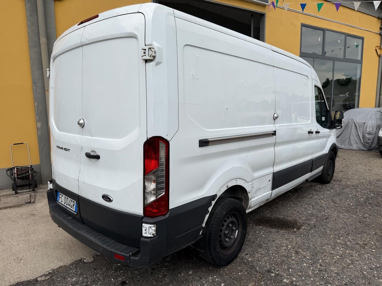 Ford Transit passo medio