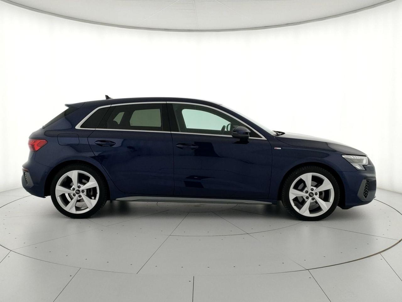 Audi A3 sportback 35 2.0 tdi s line edition s-tronic