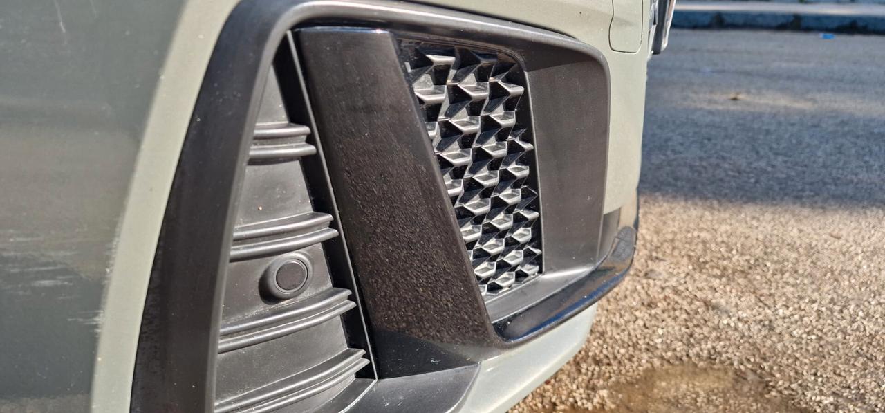 Audi A1 SPB 35 TFSI S tronic line edition