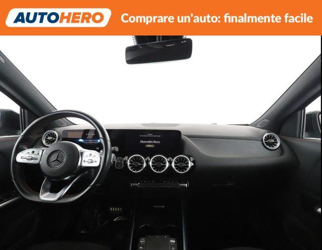 MERCEDES-BENZ GLA 180 d Automatic Premium