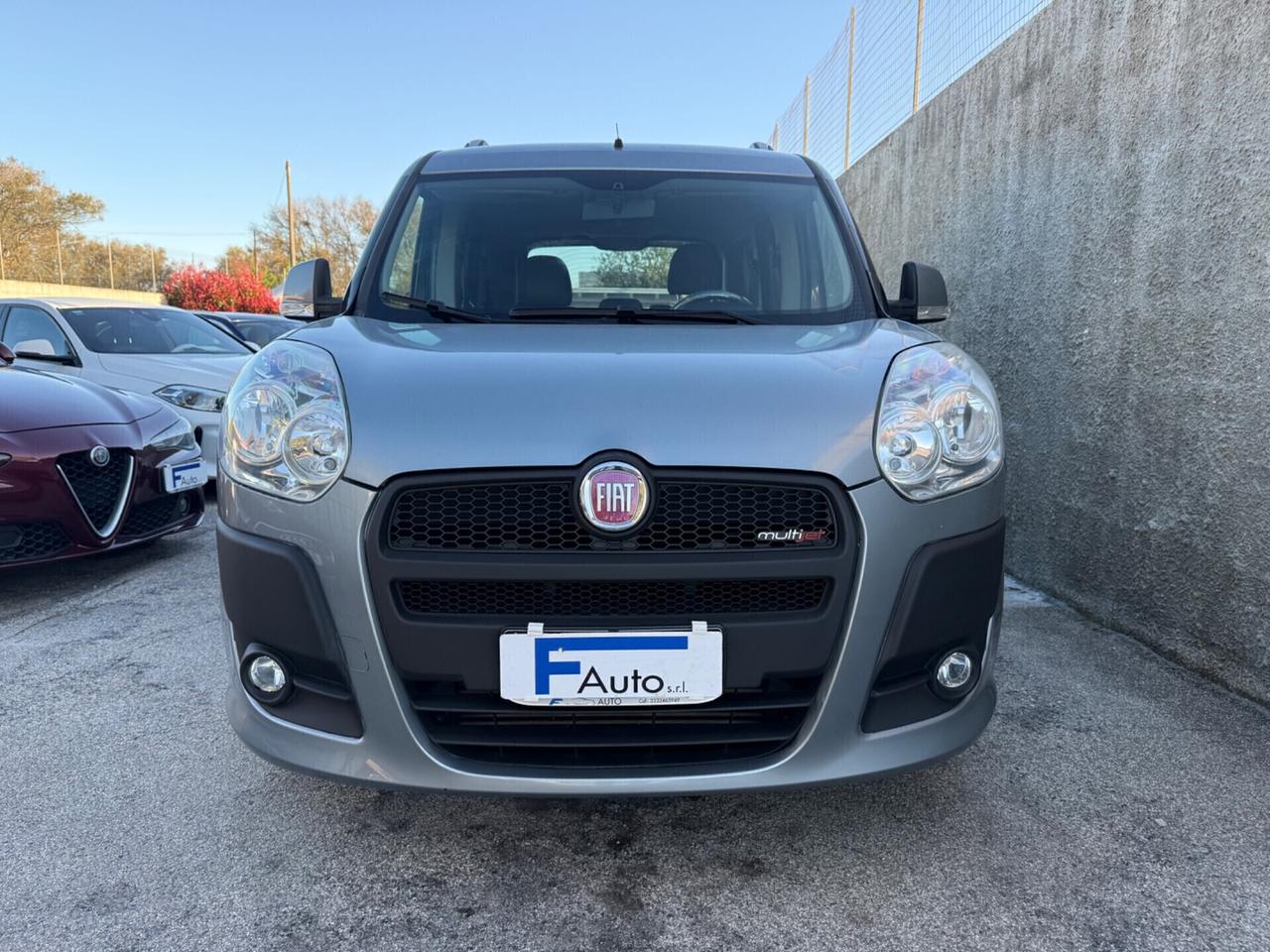 Fiat Doblo Doblò 1.6 MJT 16V Emotion,clima,sensori di parcheggio,cerchi in lega,comandi al volante,ecc.