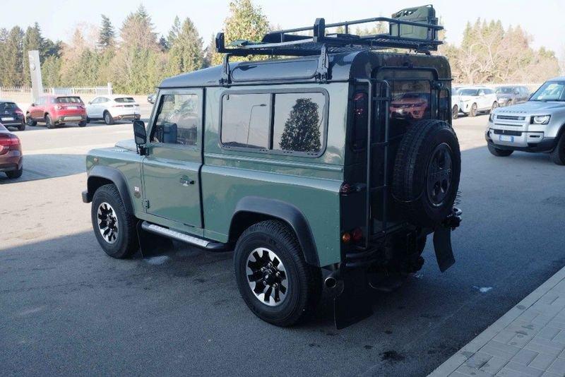 Land Rover Defender 90 2.4 TD4 Station Wagon S