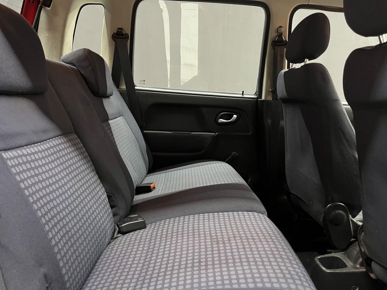 Opel Agila 1.2 16V Club 59Kw OK NEOPATENTATI