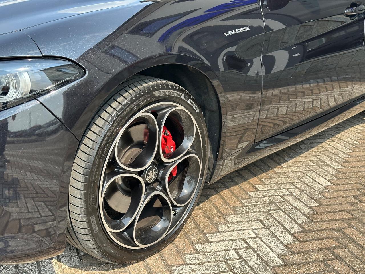 Alfa Romeo Giulia 2.0 Turbo 280 CV AT8 AWD Q4 Veloce