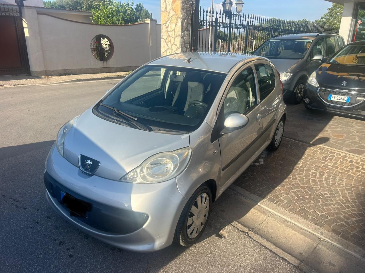 Peugeot 107 1.4 HDi 5p. Sweet Years