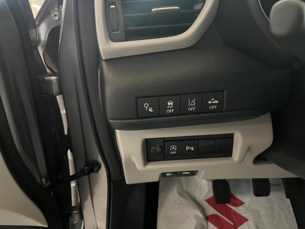 Suzuki Swift 1.2 Hybrid 4WD AllGrip Top MY26 PROMO