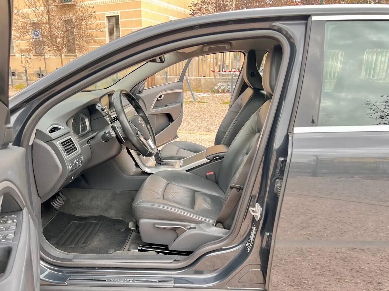 Volvo V70 D4 Geartronic Momentum