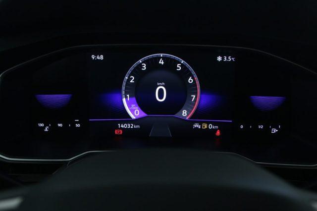 VOLKSWAGEN Polo 1.0 TSI R-Line IQ.DRIVE Pack / Digital Cockpit