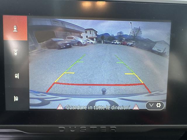 DACIA Duster 1.0 TCe GPL Prestige + GANCIO TRAINO +4 GOMME