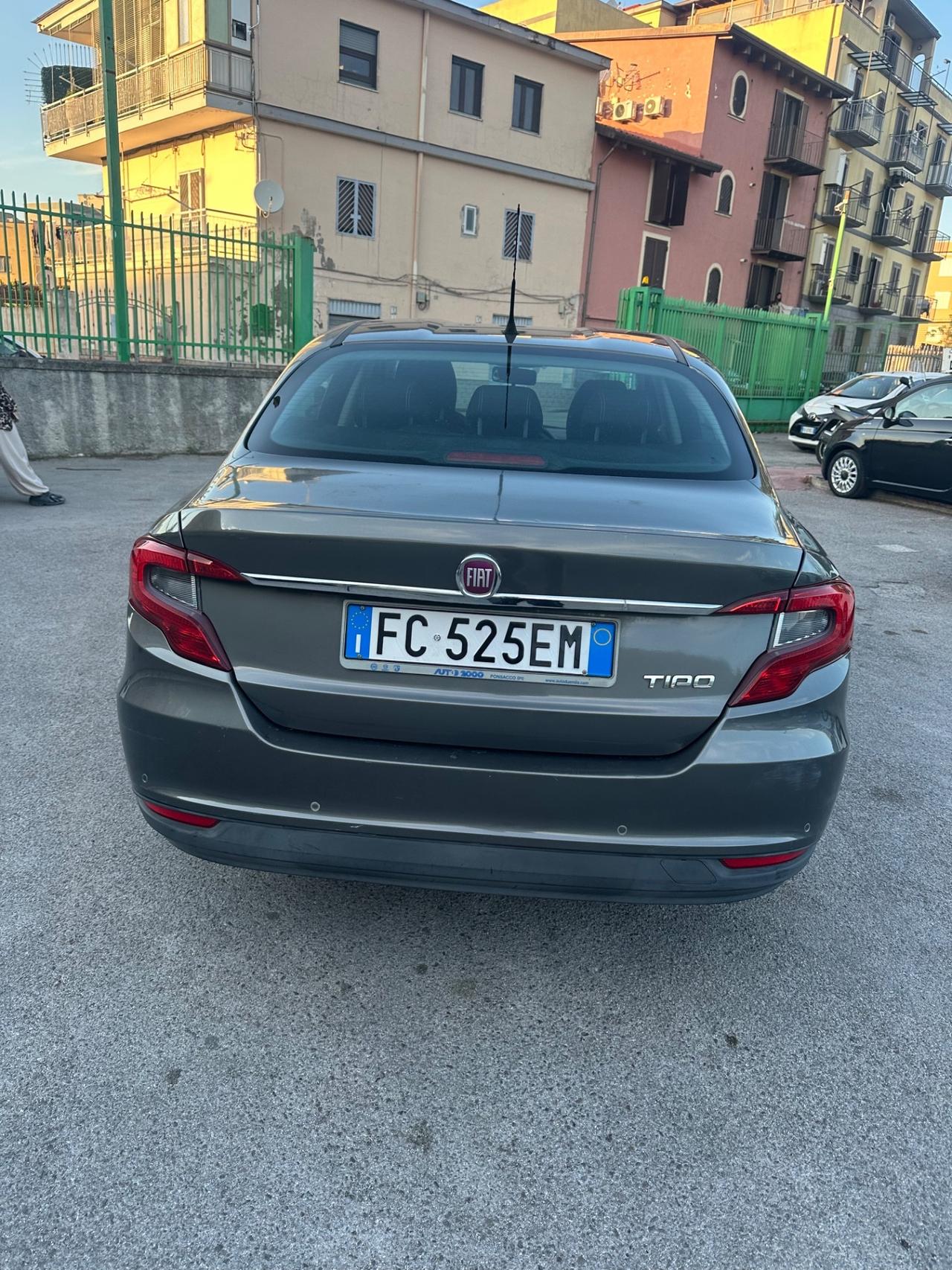 Fiat Tipo 1.3 Mjt S&S 5 porte Sedan