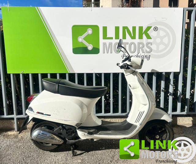 VESPA S 125 .