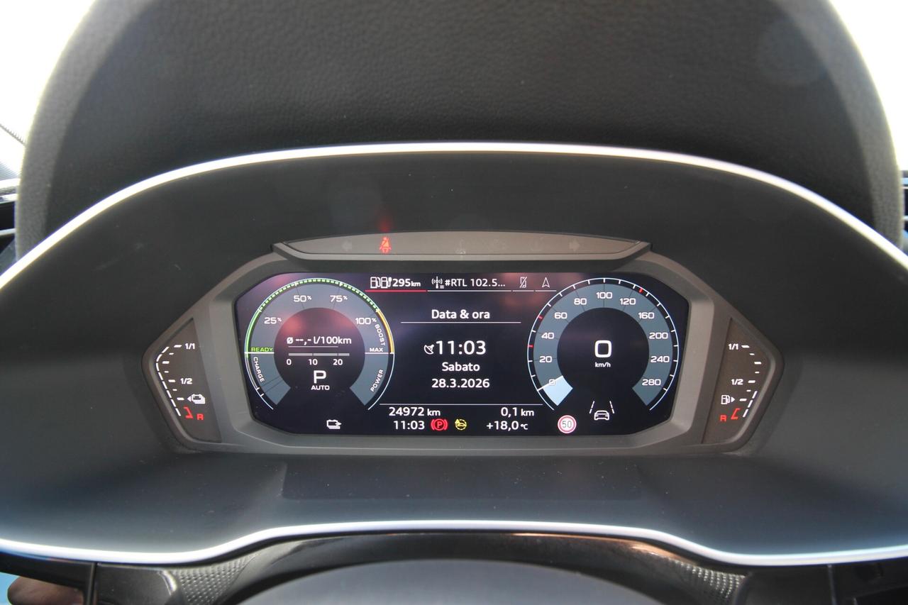 Audi Q3 SPB 45 TFSI e Identity Black|2024