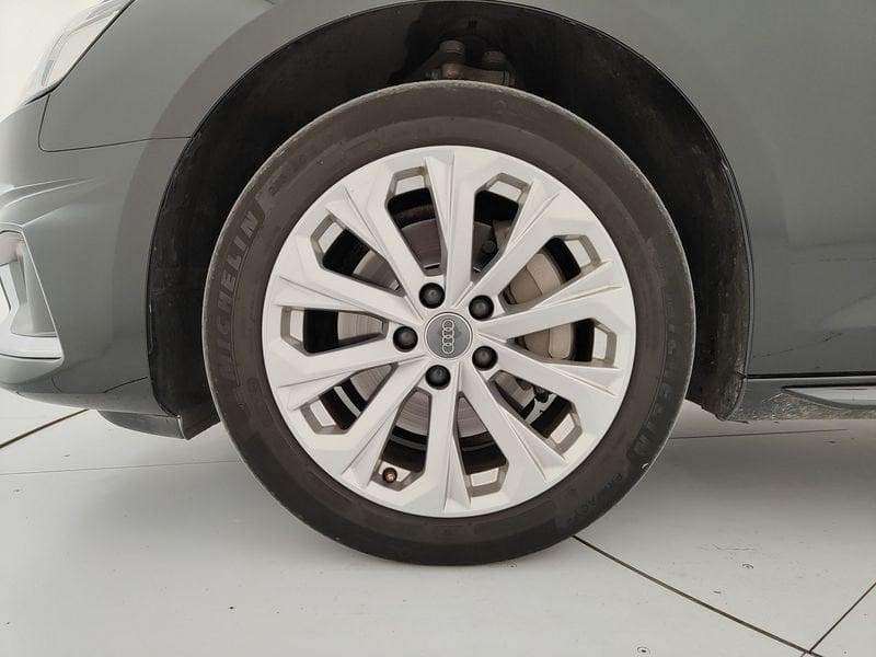 Audi A4 A4 Avant 40 TDI quattro S tronic Business Advanced