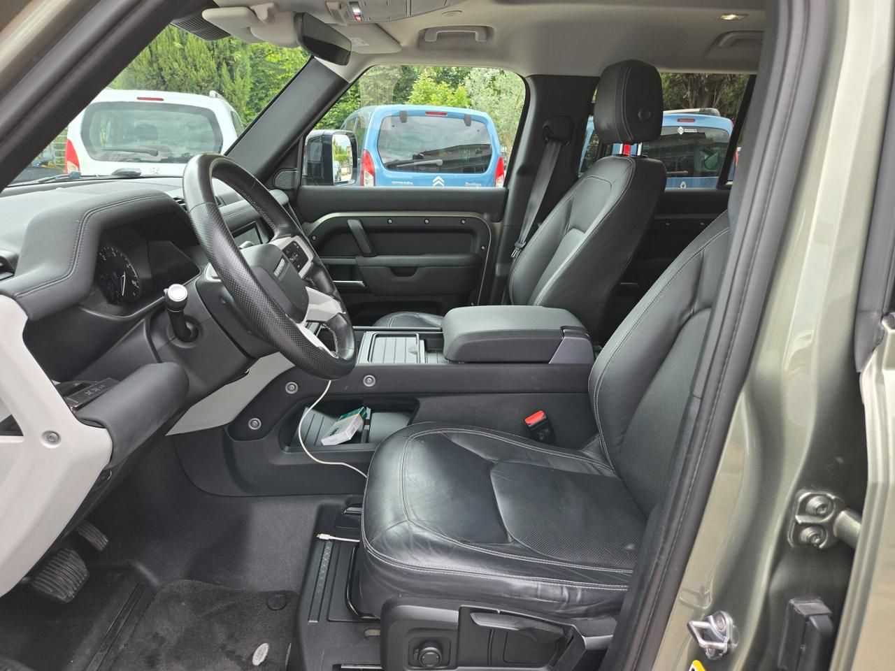 Land Rover Defender 110 2.0 SD4 240CV AWD Auto HSE