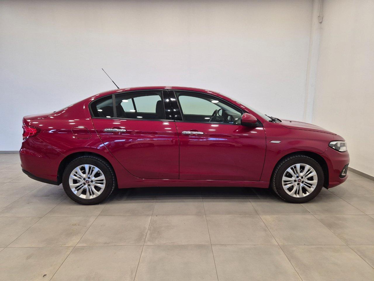 Fiat Tipo 4p 1.4 Opening Edition 95cv - UNIPROPRIETARIO - NEOPATENTATI - Sens. Park. - Bluetooth - Clima