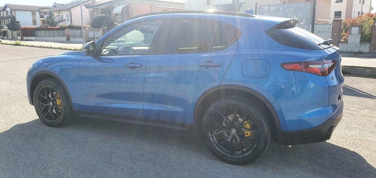 Alfa Romeo Stelvio 2.2 Turbodiesel 190 CV AT8 Q4 B