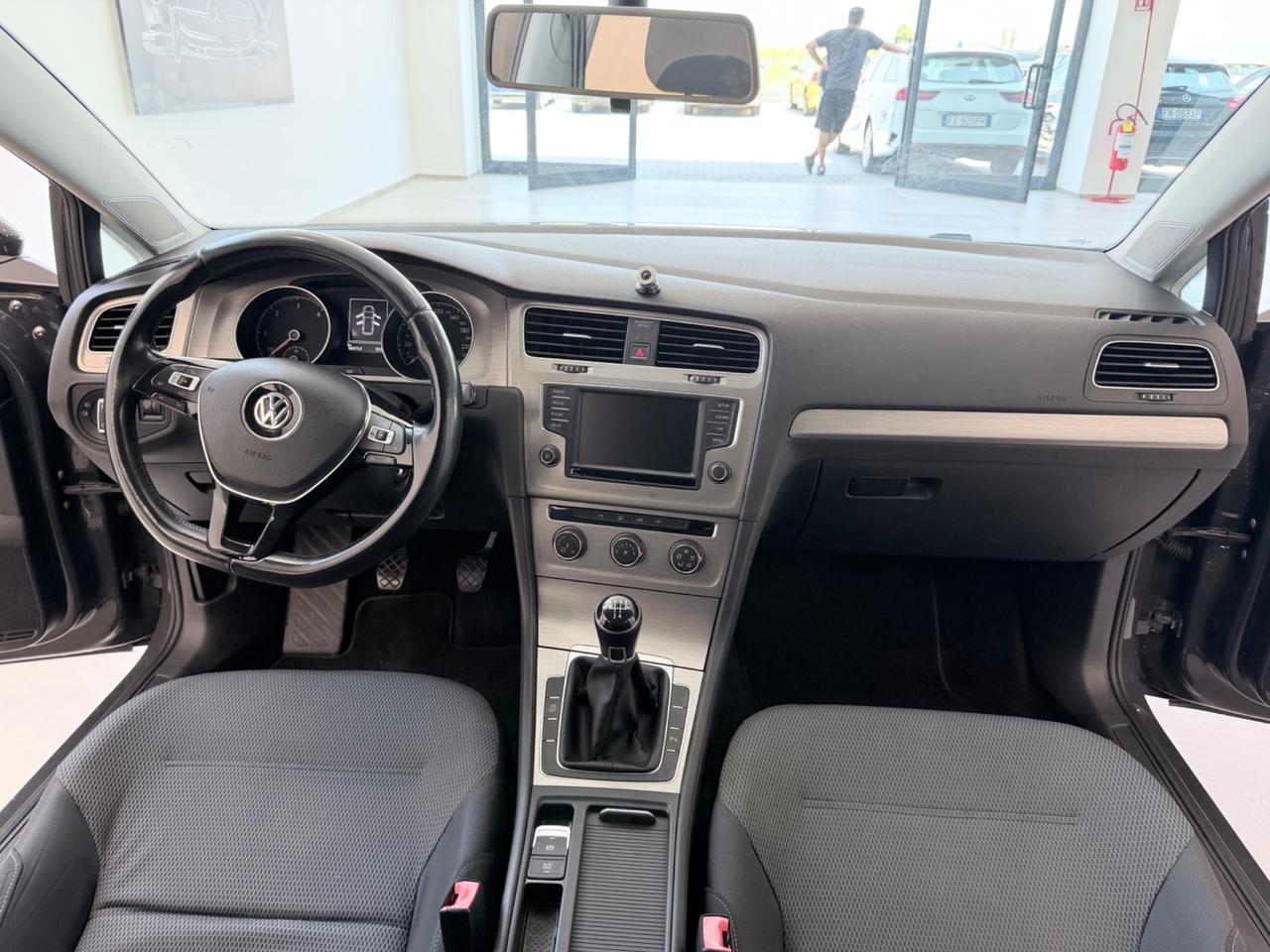 Volkswagen Golf Variant 1.6 TDI 110 CV Comfortline BlueMotion Tech.