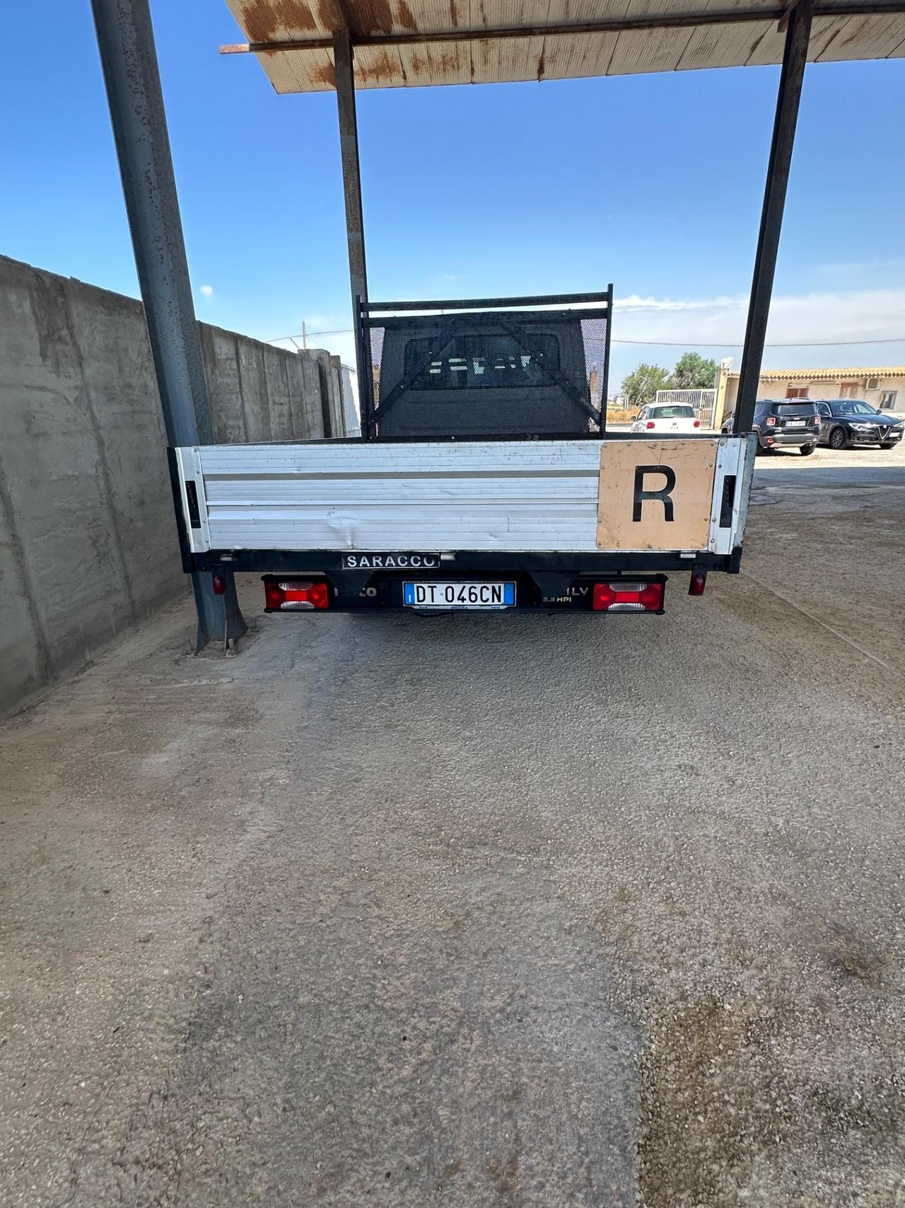 Iveco Daily 7 posti Cassonato fisso