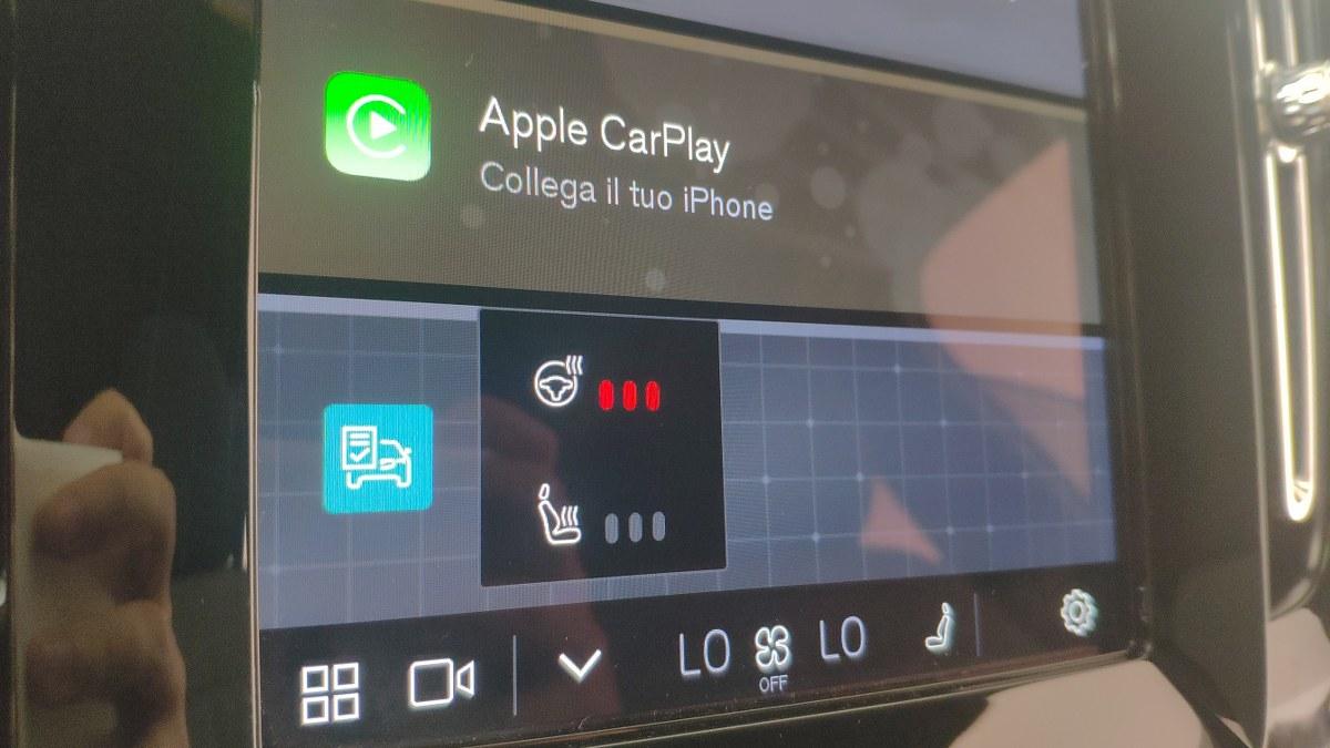 VOLVO Xc40 B3 Mild Hybrid Automatico Core