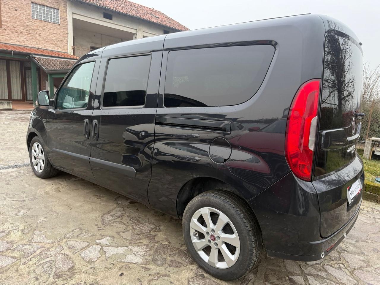 Fiat Doblò 1.6 MJT 16V 120CV Lounge Maxi neopatentati