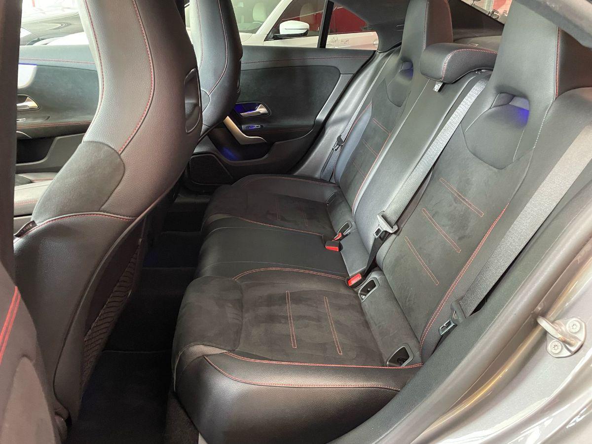 MERCEDES CLA 200d PREMIUM AMG