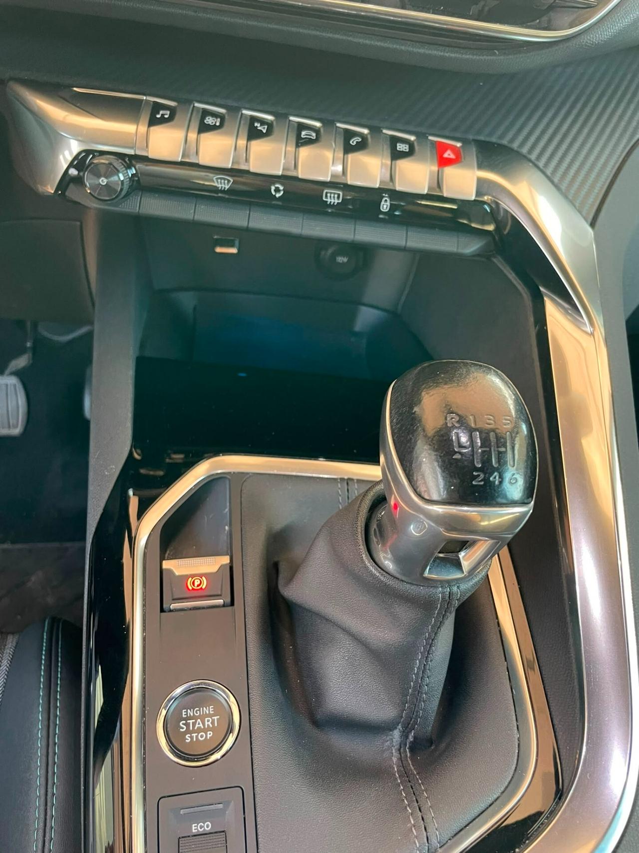Peugeot 5008 PureTech Turbo 130 S&S Allure