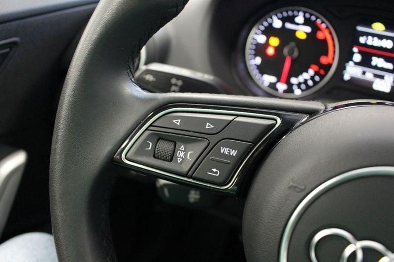 Audi Q2 30 TDI S tronic Business