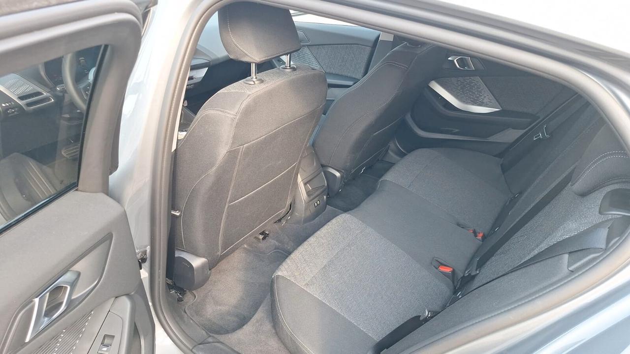 Bmw 118 118d 5p. MSport Design CON PREMIUM PACKAGE