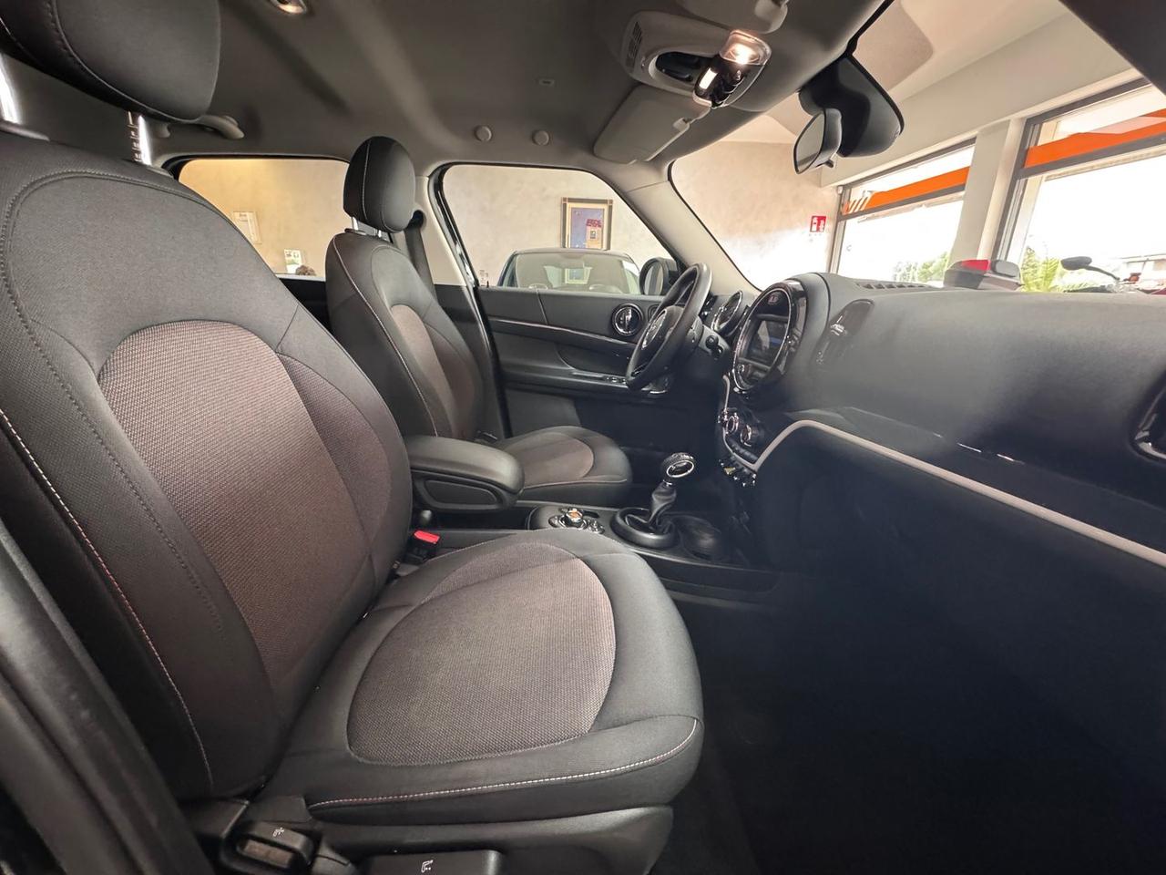 Mini Cooper Countryman Business Edition 1.5 #6394