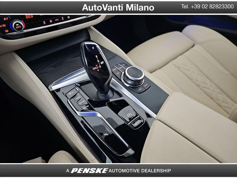 BMW Serie 5 520d 48V xDrive Touring Msport
