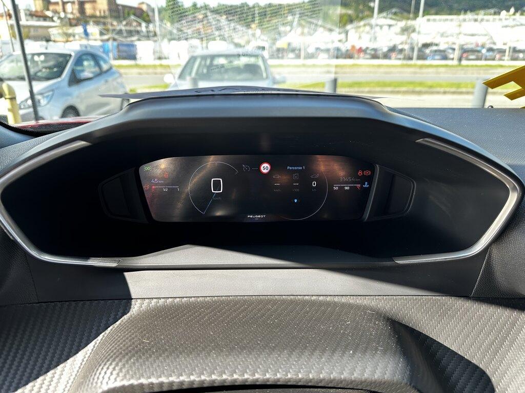 Peugeot 2008 1.2 PureTech Allure