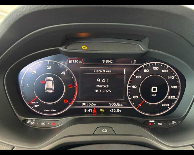 AUDI Q2 30 TDI Admired